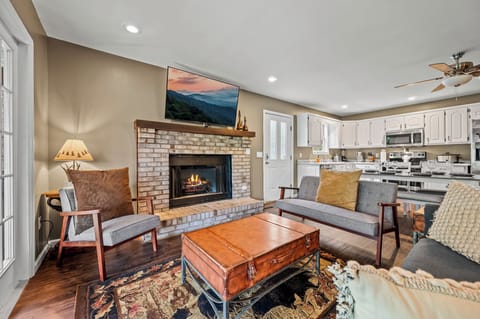 Smoky Mountain Game Den's cozy living area