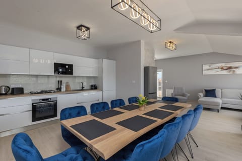 Kitchen and dining area