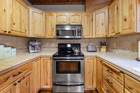 Your culinary adventures begin in the heart of our welcoming home - the kitchen!