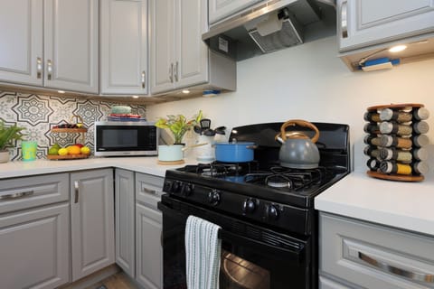 Everything you need to whip up delicious meals is within reach.