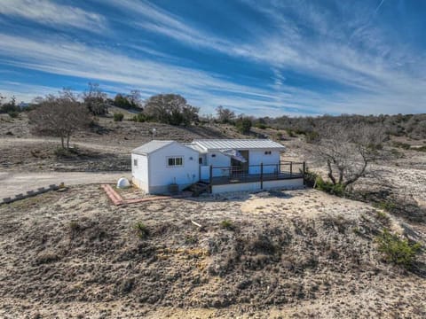 Welcome to K Loma Vista.