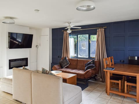 Living area | Barn 1 - Grove Farm, Bury St Edmunds