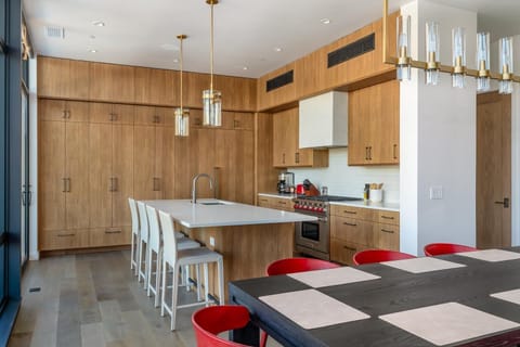 Indoors, Kitchen, Kitchen Island, Furniture, Dining Table