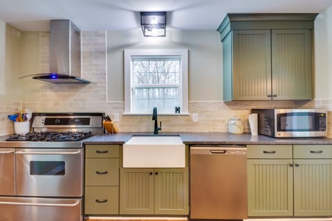 Kitchen | Cooking Basics | Keurig Coffee Maker