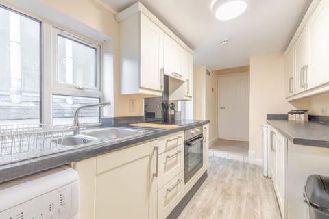 36bed4bd-9ac1-44da-b925-b11d2693bf63