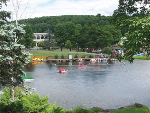 Catskill Mountains, Villa Roma Resort is the perfect destination vacation Resort in Delaware