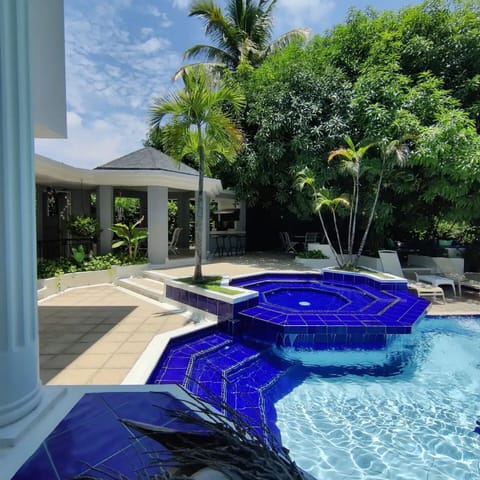 Indoor pool, outdoor pool