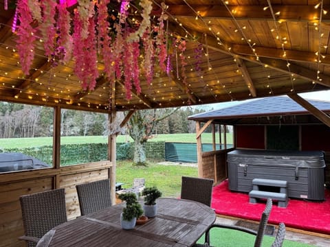 Image picker E4694117 300D 437A 8BF1 6D4B6F15C8A1 1121 00000026CB3301F2