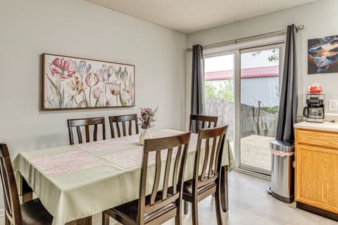 Dining Area | Open Floor Plan