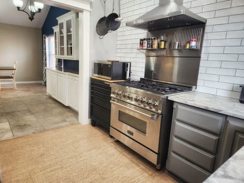 Updated kitchen with Z-line 6 burner gas oven