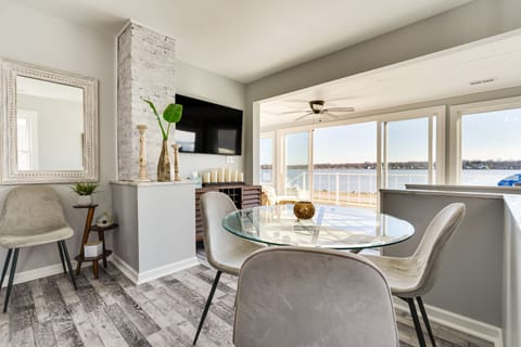 Buckeye Lake Vacation Rental | 3BR | 2BA | Stairs Required | 1,240 Sq Ft