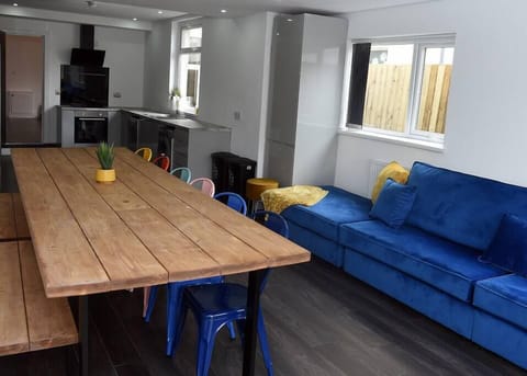 Open Plan - Kitchen, Dining & Living Room