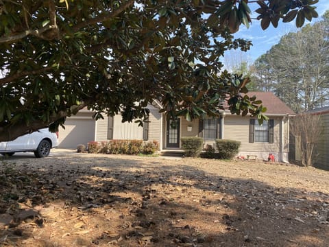 Peaceful setting in low traffic. Lighted streets, paved roads/concrete parking