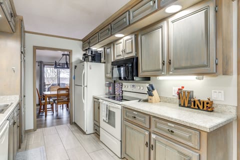 Kitchen | Breakfast Nook | Main Level