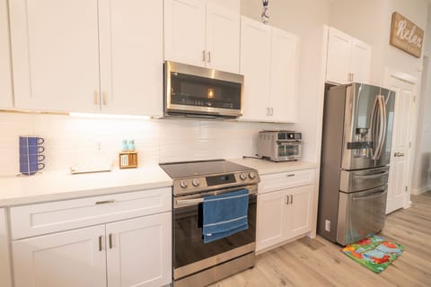 ๐ฝ๏ธ A kitchen that's not just perfect, but a chef's dream come true. ๐จโ๐ณโจ