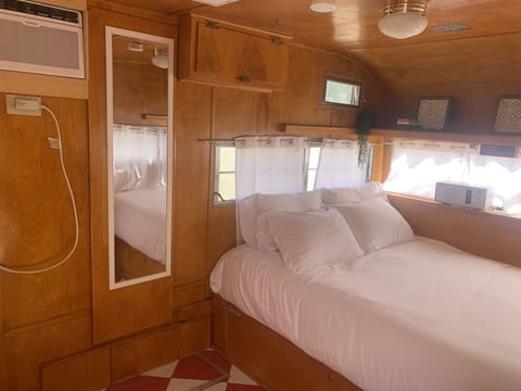 Lil20Darlin20interior203