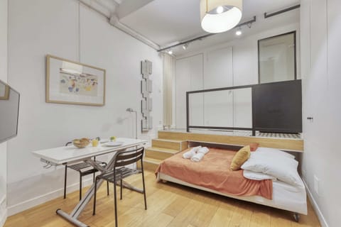 Dining area - Double bed