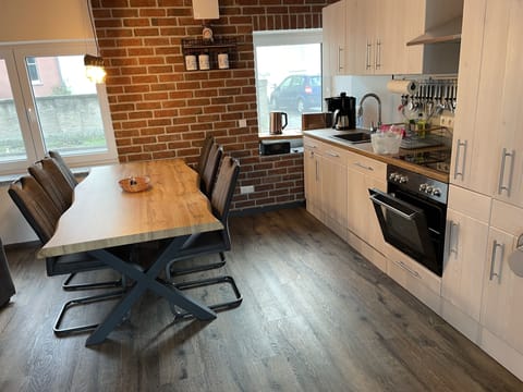 Oven, stovetop, dishwasher, coffee/tea maker