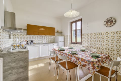 Kitchen and dining area
