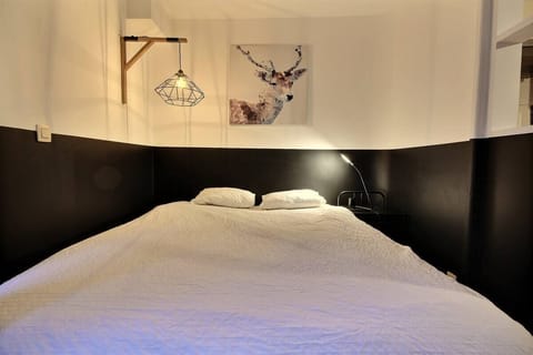 0184bab2 a06a 40d4 9038 38a7f103163d