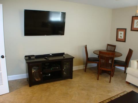 TV, fireplace, DVD player