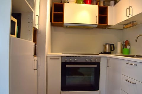 Microwave, oven, stovetop