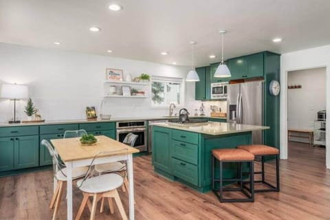 Large fully stocked kitchen with spacious island