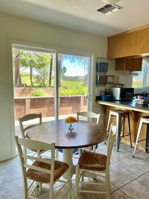 Small dining table in kitchen area for breakfast/coffee