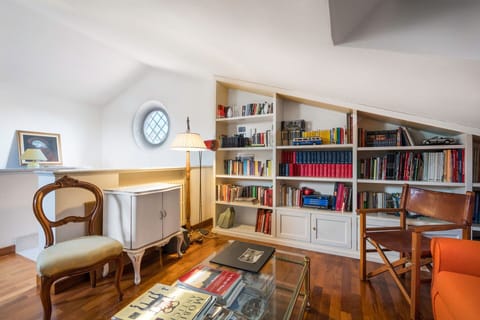 Autumn, Living Room, Spring, Summer