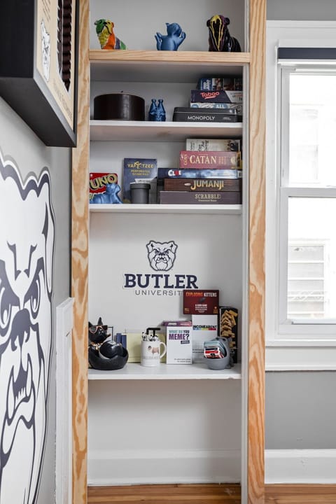 Choose from classic and modern card and board games or use the house poker set