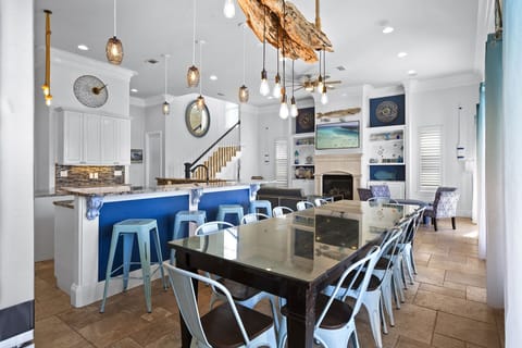 24-Commanders-Palace-Dining