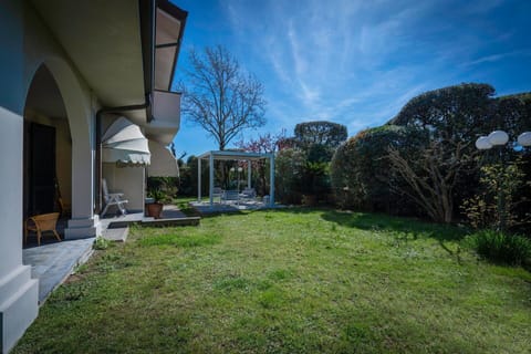 Autumn, Garden, Spring, Summer