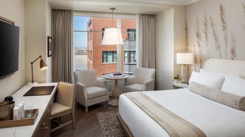 Unit with King bed. Exact unit will be assigned upon arrival. Views, colors, and decor may vary.