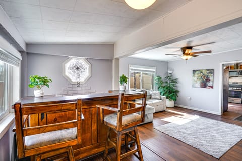 Seating Area | Central Heating | Evaporative Cooler | Ceiling Fans | Free WiFi