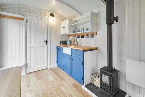 The Lobster Pot, Saltburn-by-the-Sea - Host & Stay