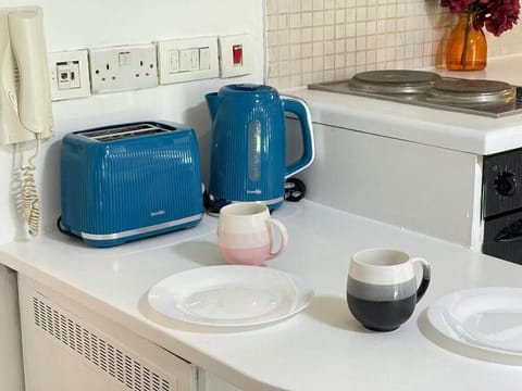 Microwave, oven, toaster, cookware/dishes/utensils