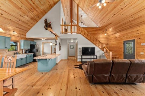 Your perfect spot to kick back and enjoy some downtime. #LivingLarge