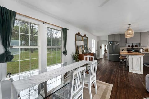 Perfect Spot for Family Meals.