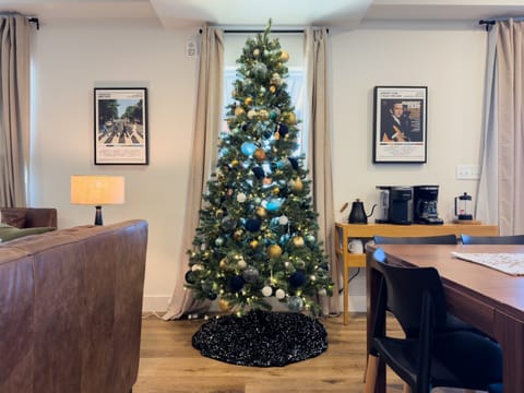 Christmas time in Legends Pointe