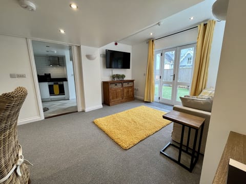 Living Room / Lounge