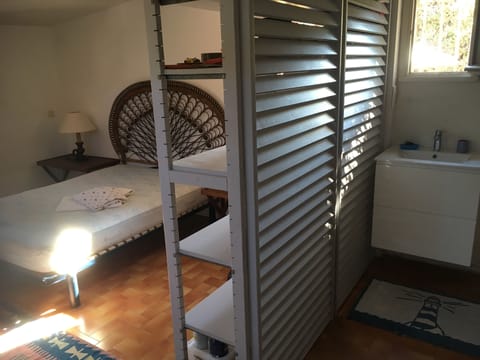 5 bedrooms, iron/ironing board, travel crib, free WiFi