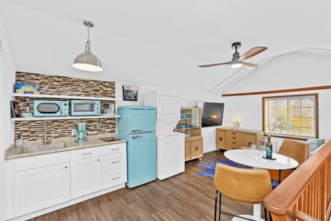 Excellent, newly remodeled, Calistoga studio apartment!