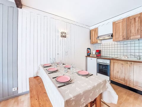 Wood, Interior Design, Flooring, Floor, Furniture, Ceiling, Room, Home, Wood Stain, Hardwood