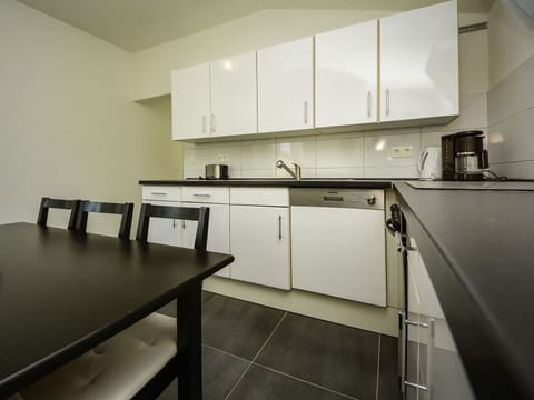 Cabinetry, Kitchen Sink, Countertop, Property, Furniture, Sink, Tap, Wood, Table, Kitchen