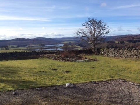 Cloud, Sky, Plant, Natural Landscape, Tree, Land Lot, Mountain, Grass, Landscape, Plain