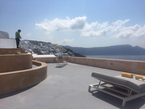 Swimming pool and sun terrace