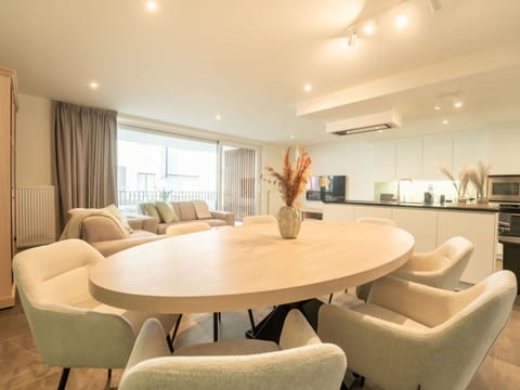 Table, Furniture, Property, Chair, Couch, Building, Curtain, Window, Wood, Interior Design