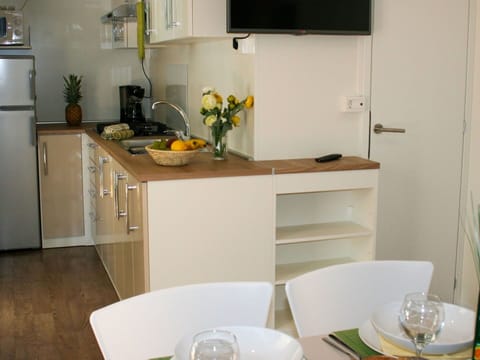 Building, Cloud, Furniture, Window, Sky, Azure, Wood, Interior Design, Shade