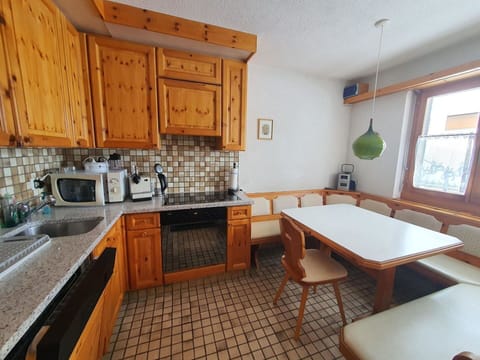 Cabinetry, Furniture, Sink, Countertop, Window, Kitchen Sink, Tap, Kitchen, Wood, Plumbing Fixture