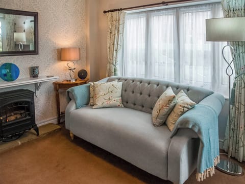 Living area | Apple Blossom Cottage - Spring Cottages, Cheddar